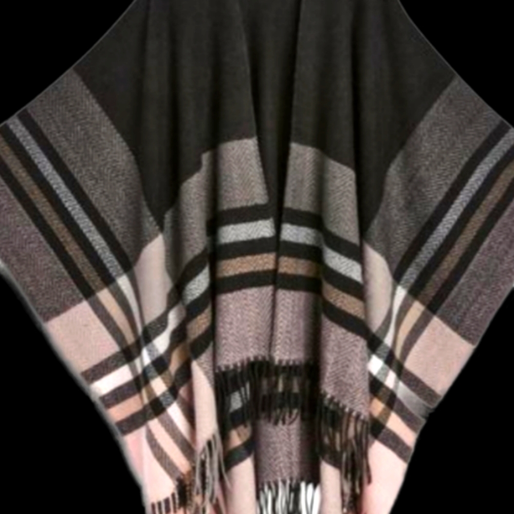 NWT Women's Buffalo Check Wrap